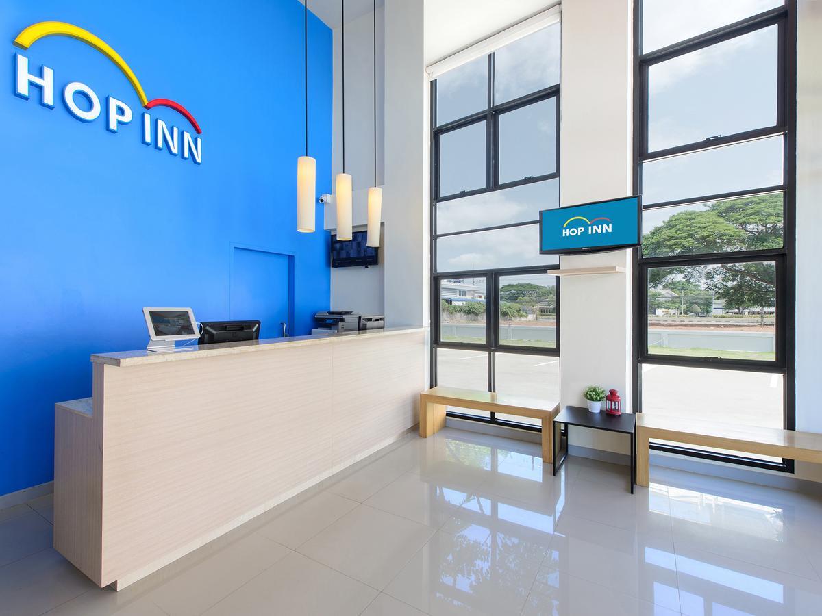Hop Inn Nakhon Sawan Zewnętrze zdjęcie